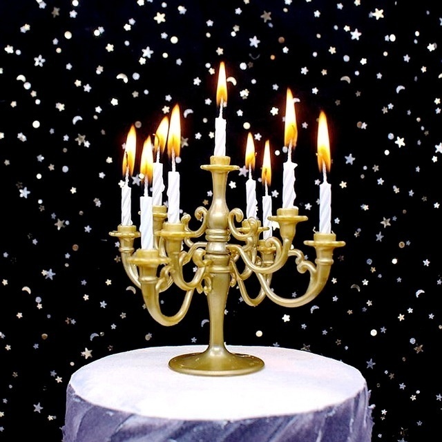 2026 طقم من 9 قطع شموع وحوامل  - مراجعة Holiday Candle Set وسعره